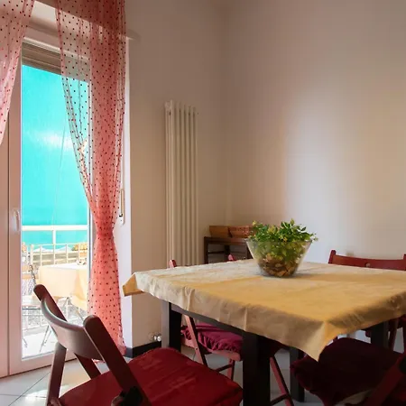 Bene - Ideal For Families & Groups